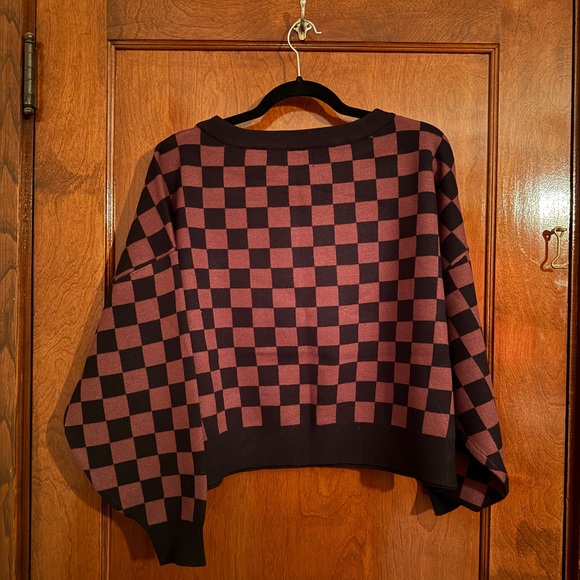 Dressed in Lala - Cropped Sweater and Pants - Checkered Knit Set - Plus Size 2x - Picture 3 of 6